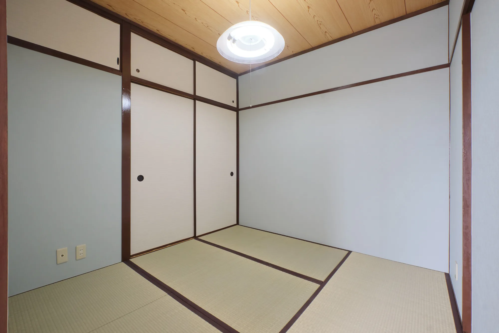 フロントフィールド長居東：706：和室