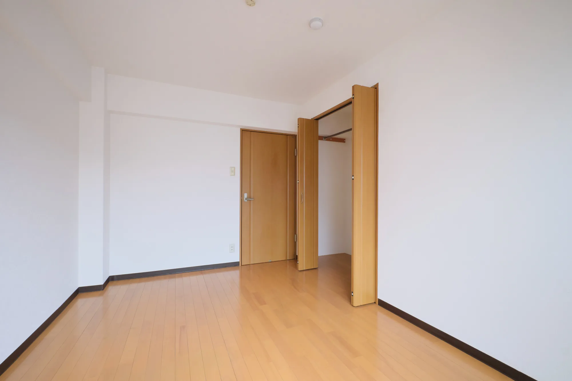 ニューフジマンション：洋室