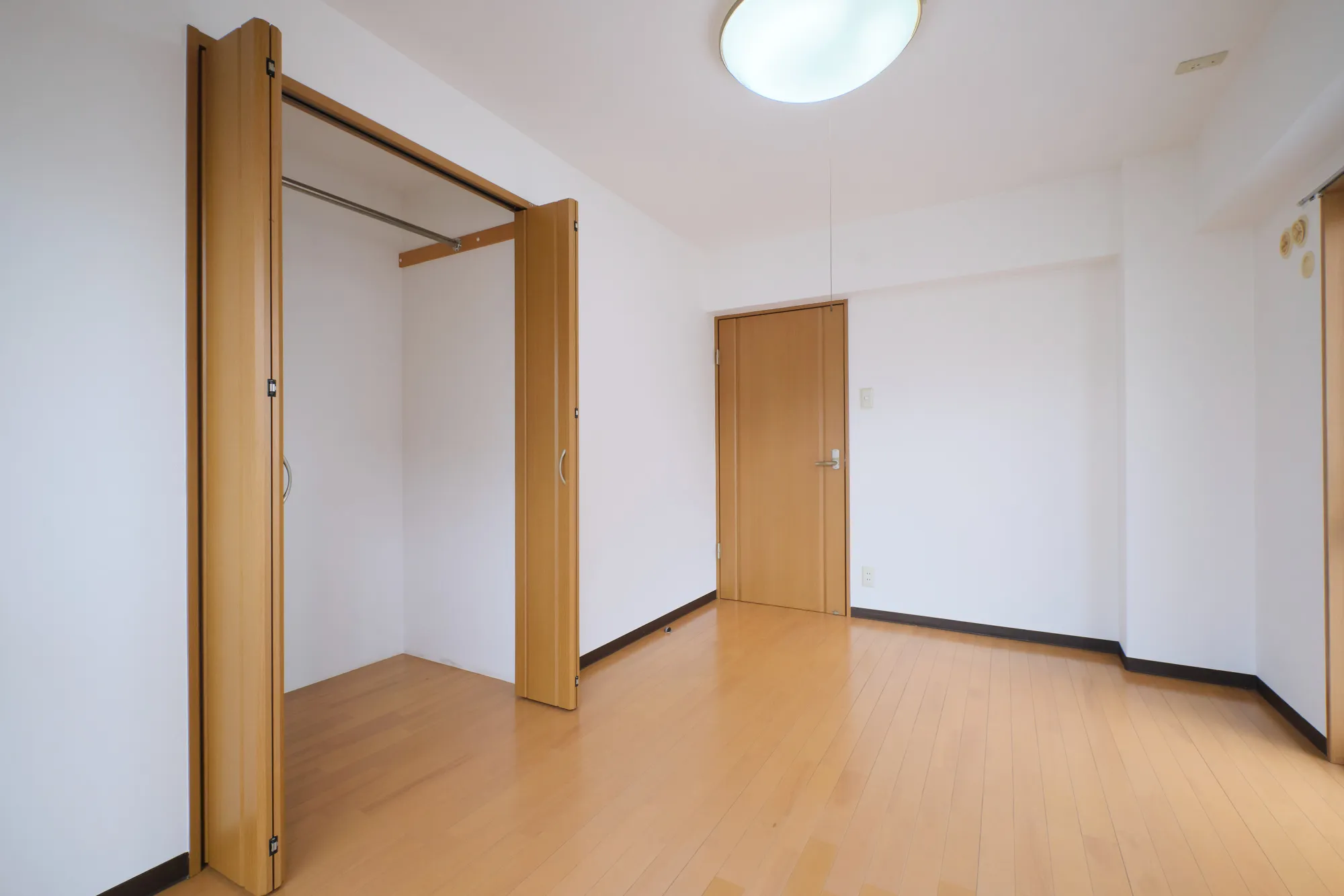 ニューフジマンション：洋室