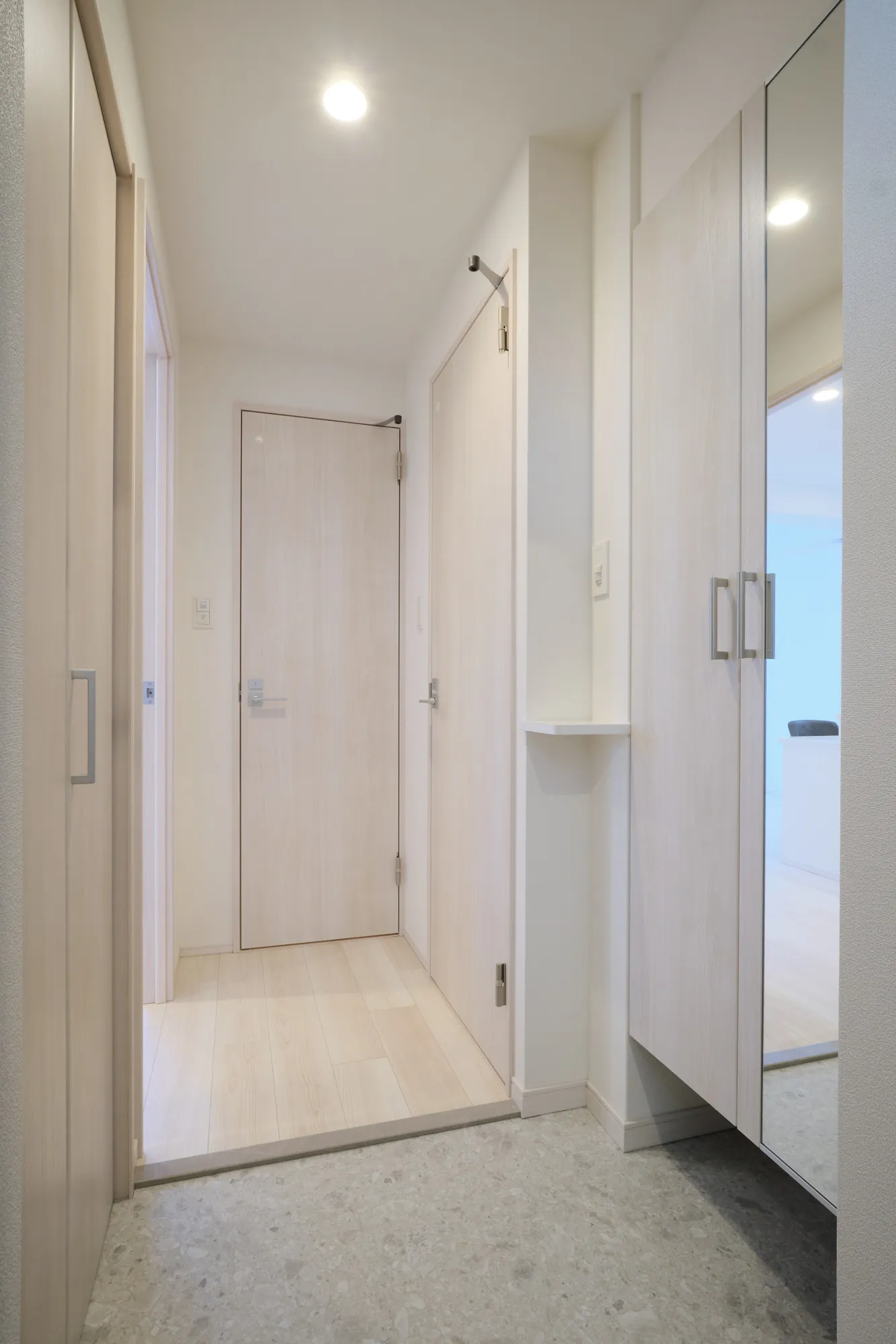 スプランディッド甲子園：Aタイプ：廊下