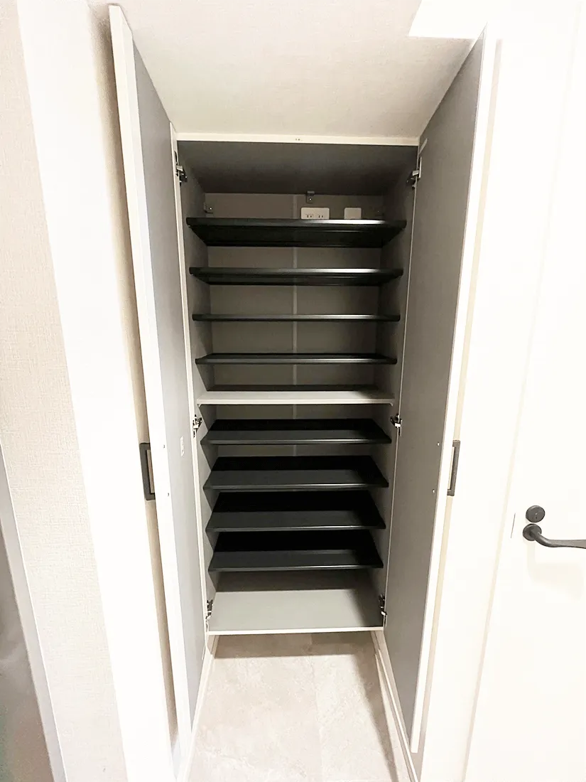 スプランディッド梅田北：靴箱