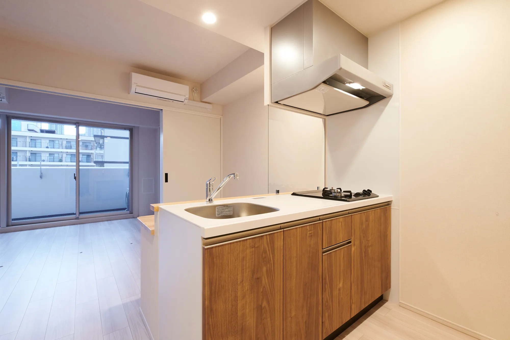 スプランディッド梅田北：キッチン