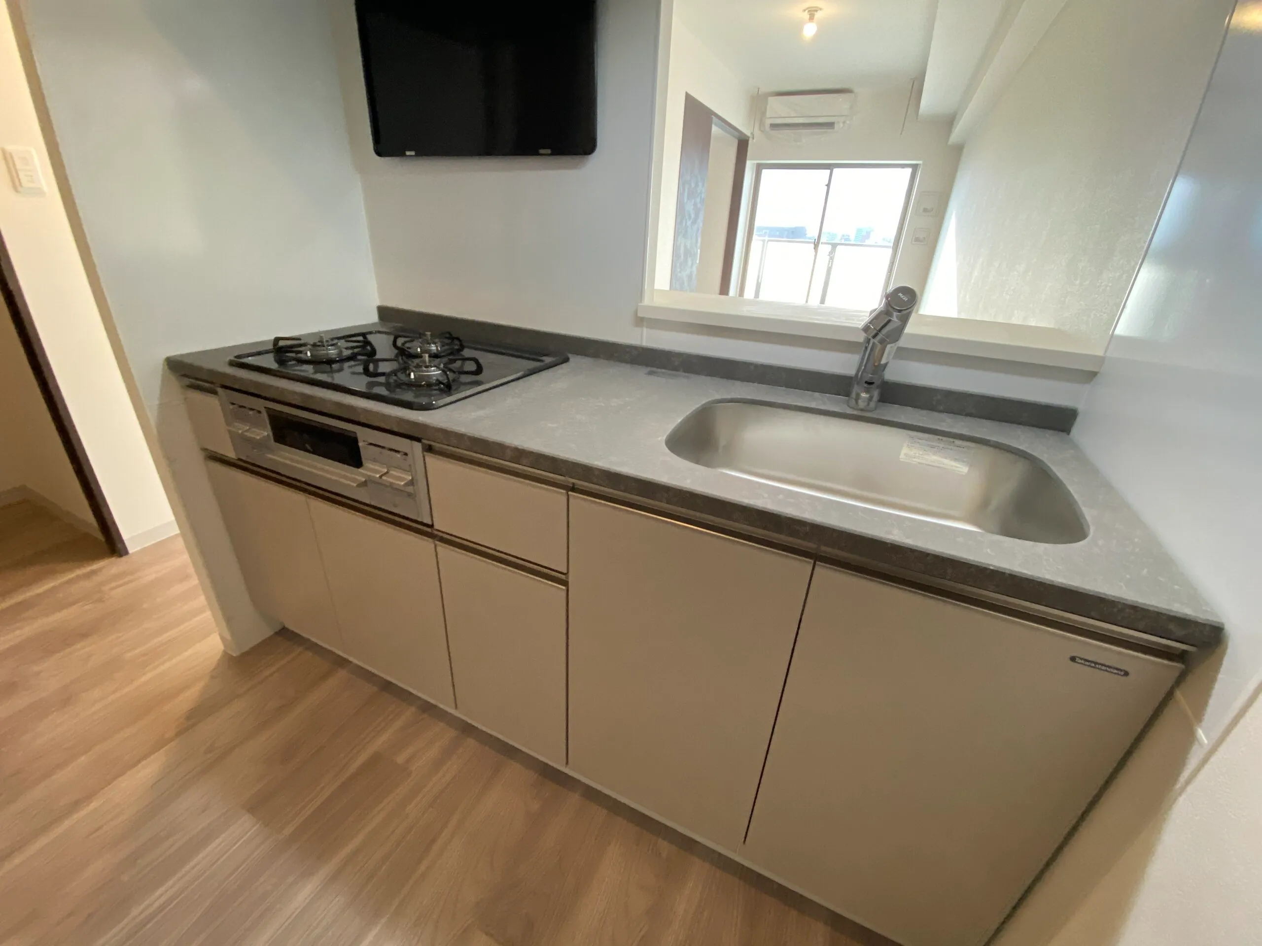 DOUBLE NINE RESIDENCE TENNOJIMINAMI：1001キッチン