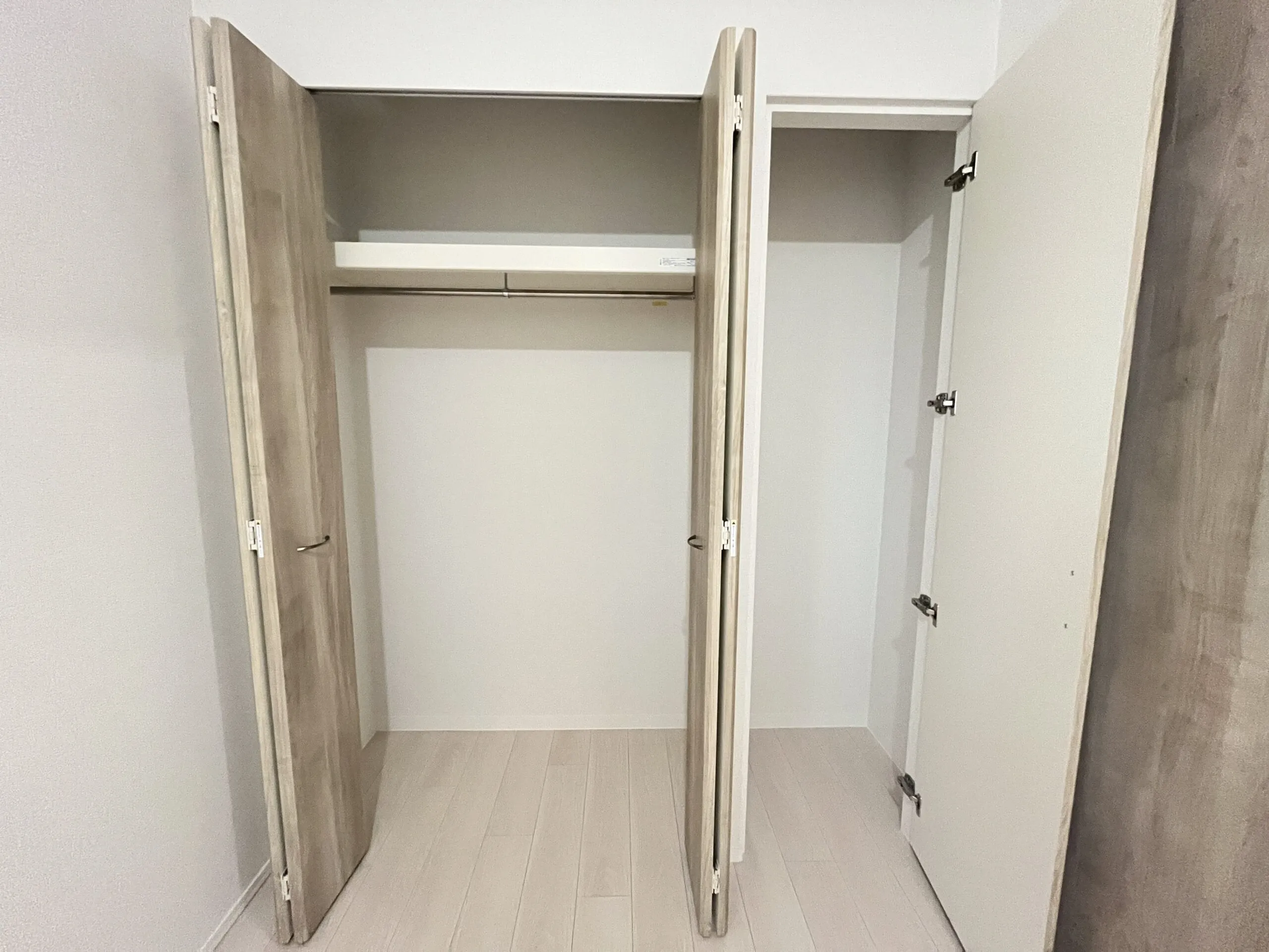 スプランディッド中百舌鳥：Aタイプ：クローゼット