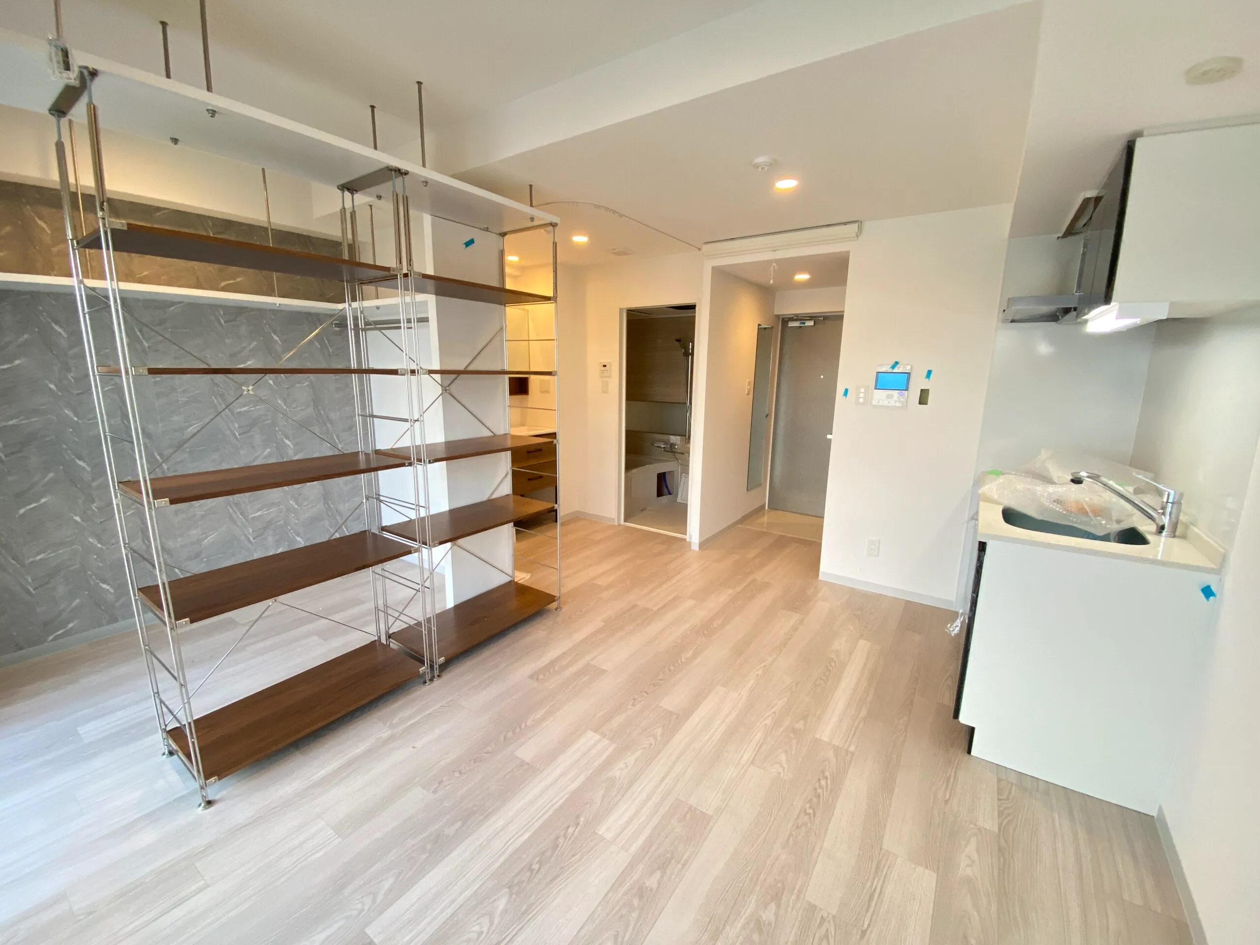 DOUBLE NINE RESIDENCE TENNOJIMINAMI：リビング・ダイニング