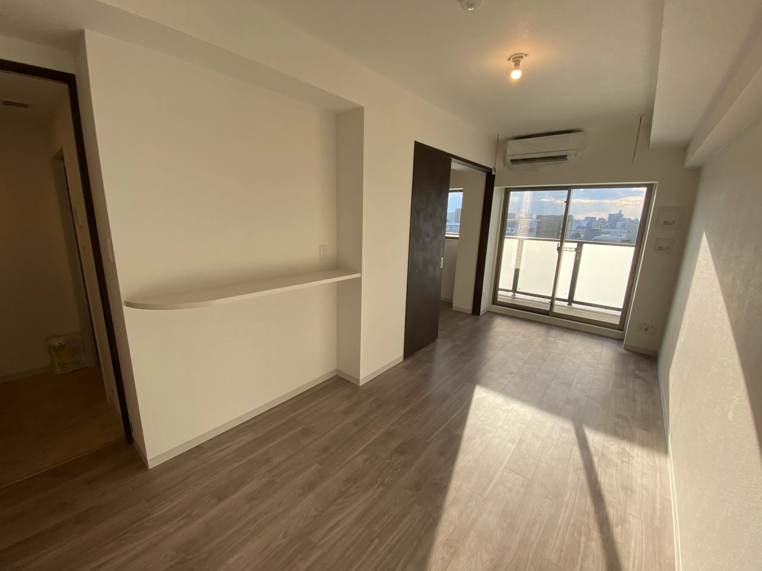 DOUBLE NINE RESIDENCE TENNOJIMINAMI：1001ダイニング