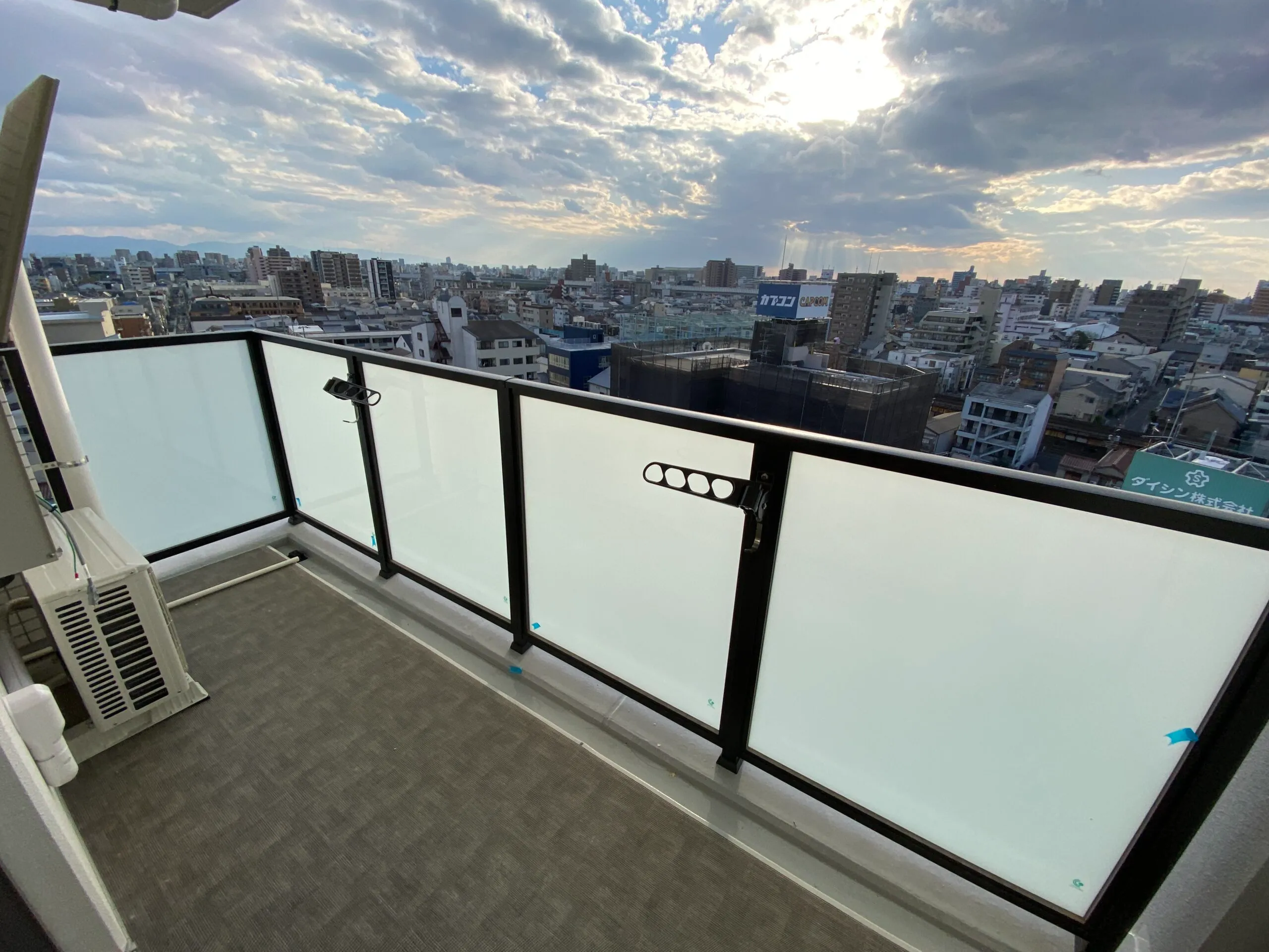 DOUBLE NINE RESIDENCE TENNOJIMINAMI：1001バルコニー