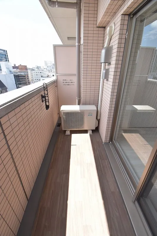 スプランディッド新大阪キャトル：バルコニー