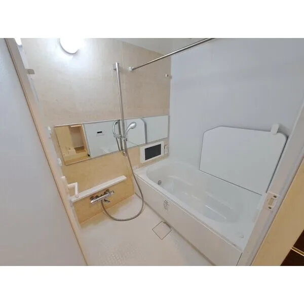 グランカーサ新大阪SOUTH：お風呂