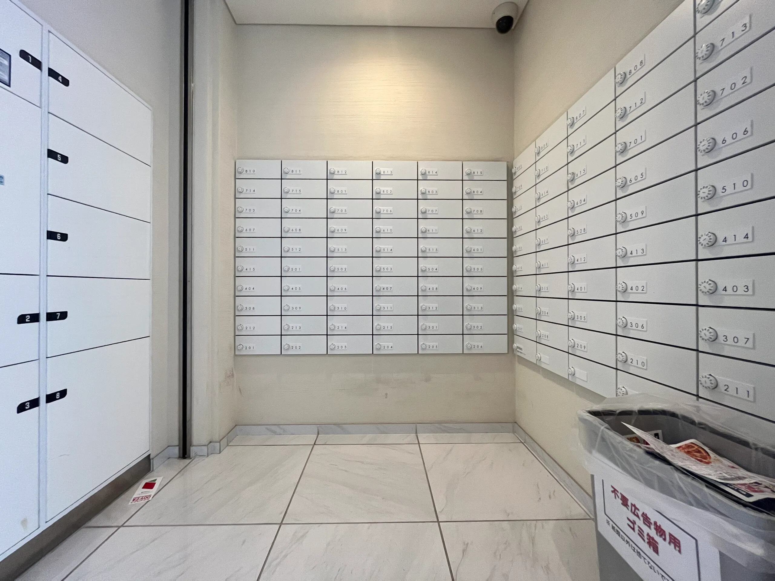 スプランディッド新大阪DUE：宅配ボックス