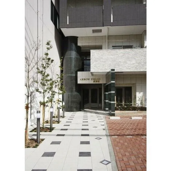 ARROW FIELDS貮番館：入口外観