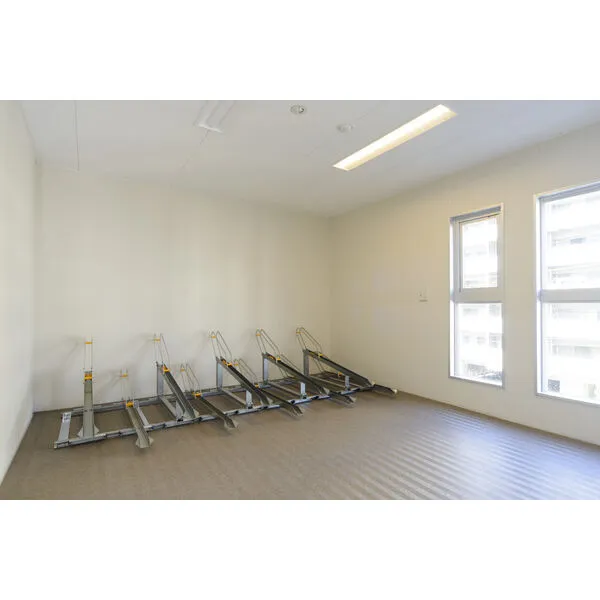 スプランディッド新大阪DUE：駐輪場