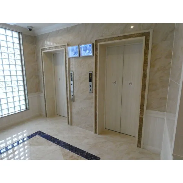 グランカーサ新大阪SOUTH：エレベーター