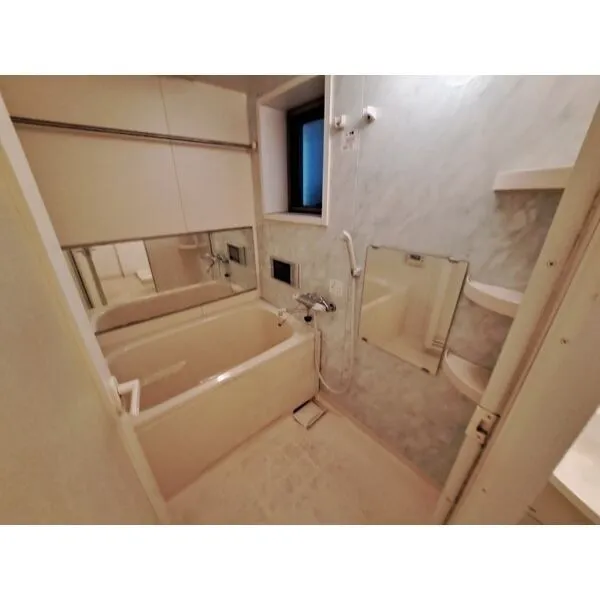 ARROW FIELDS貮番館：風呂場