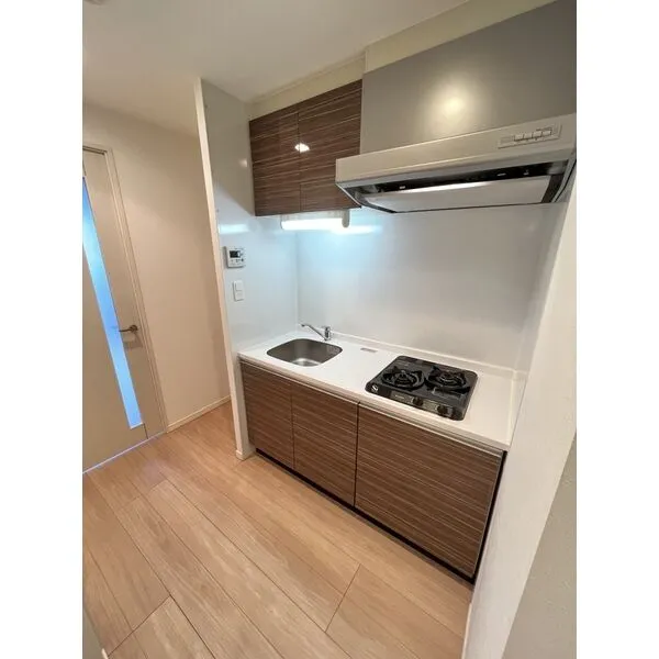 スプランディッド新大阪DUE：キッチン