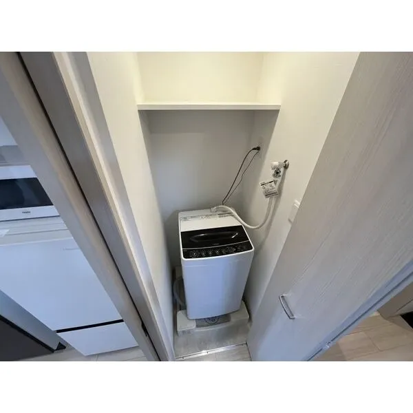 スプランディッド新大阪キャトル：ランドリー