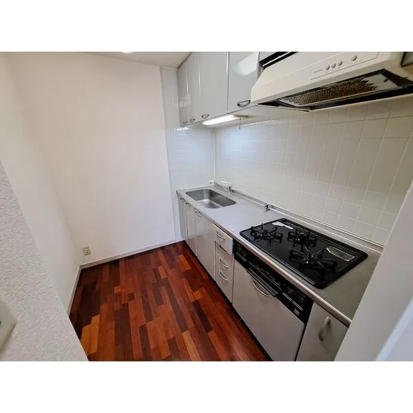 パインフィールド吉祥院：キッチン