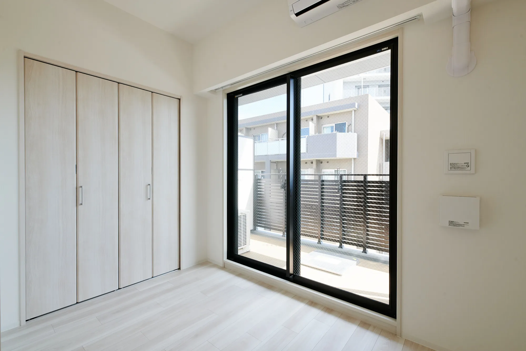 LA GRACE FUKUSHIMAⅡ：2号室タイプ洋室