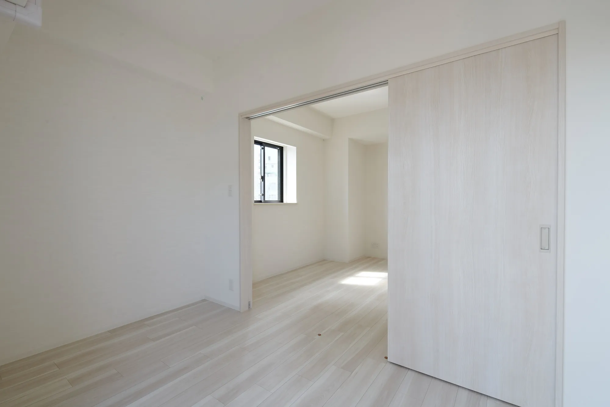 LA GRACE FUKUSHIMAⅡ：2号室タイプ洋室