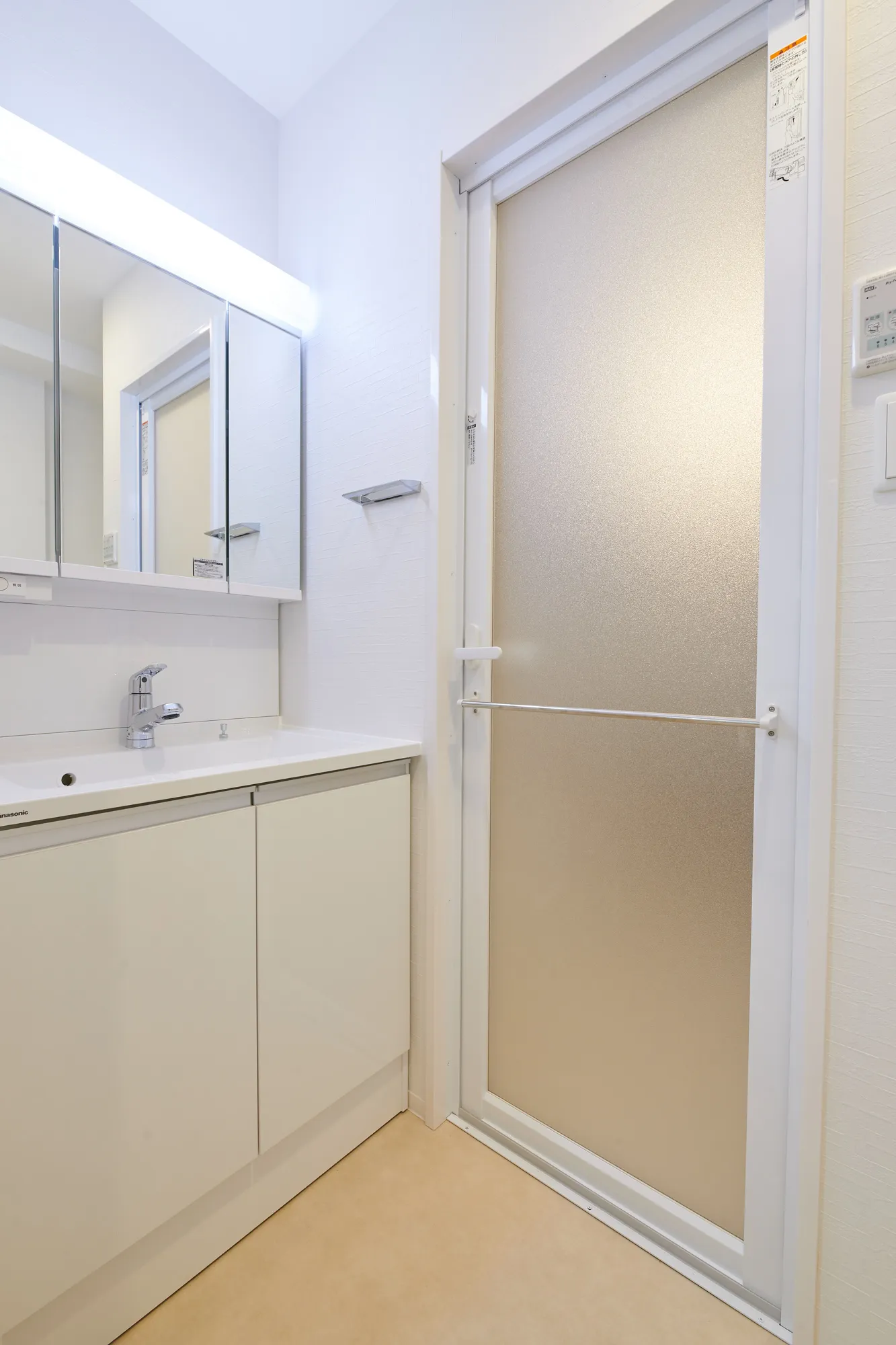 LA GRACE FUKUSHIMAⅡ：2号室タイプ洗面所