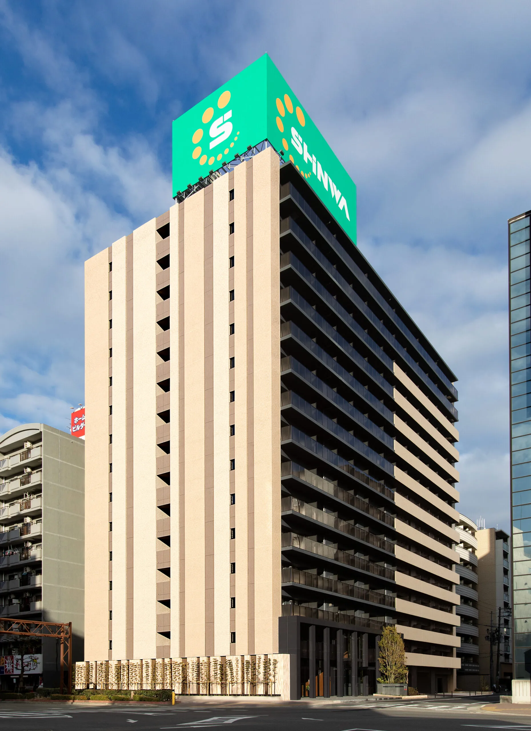 Splendide NAMBAIII：外観