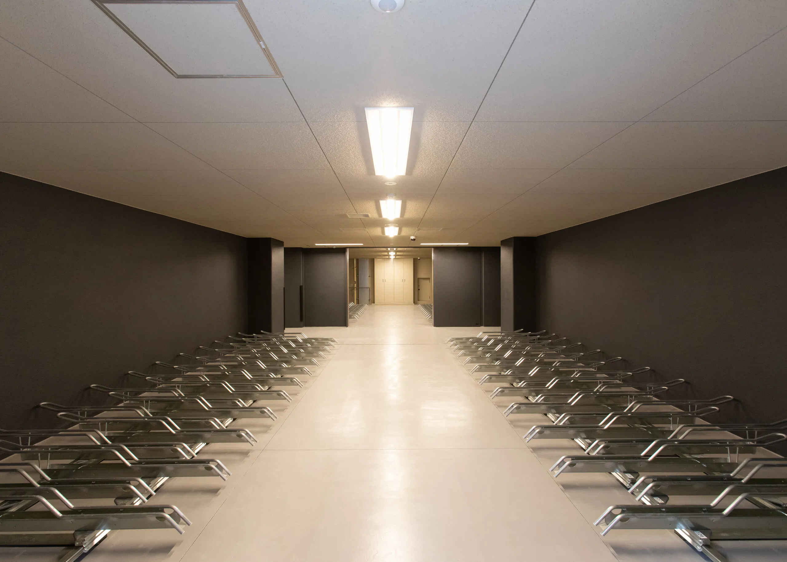 Splendide NAMBAIII：駐輪場