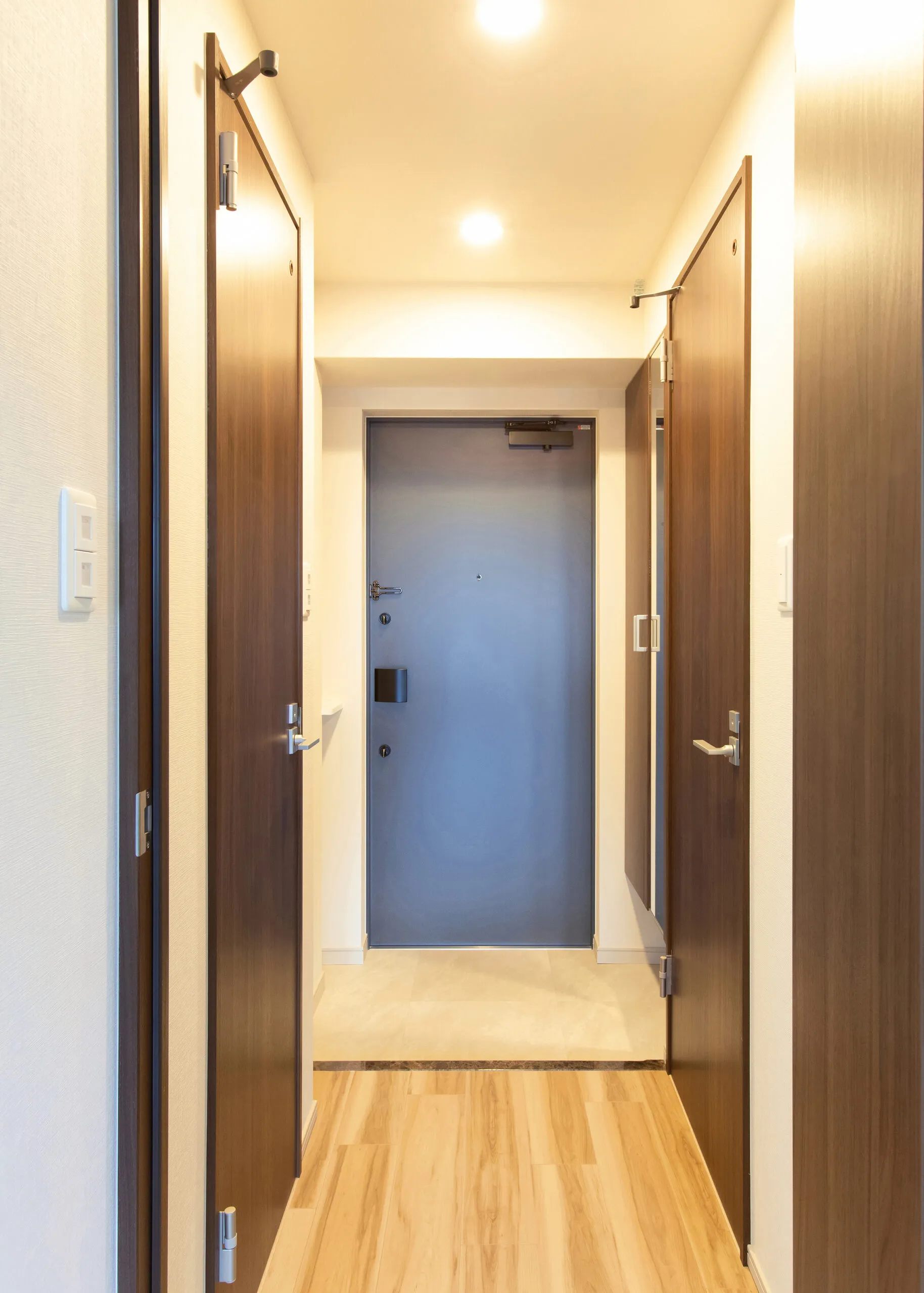 Splendide NAMBAIII：Aタイプ玄関