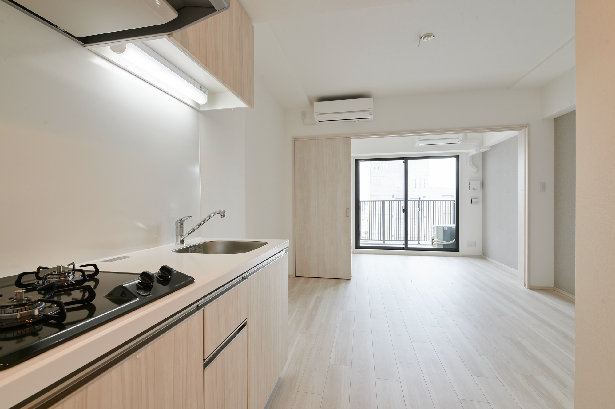 スプランディッド中之島DUE：Bタイプ：キッチン・ダイニング