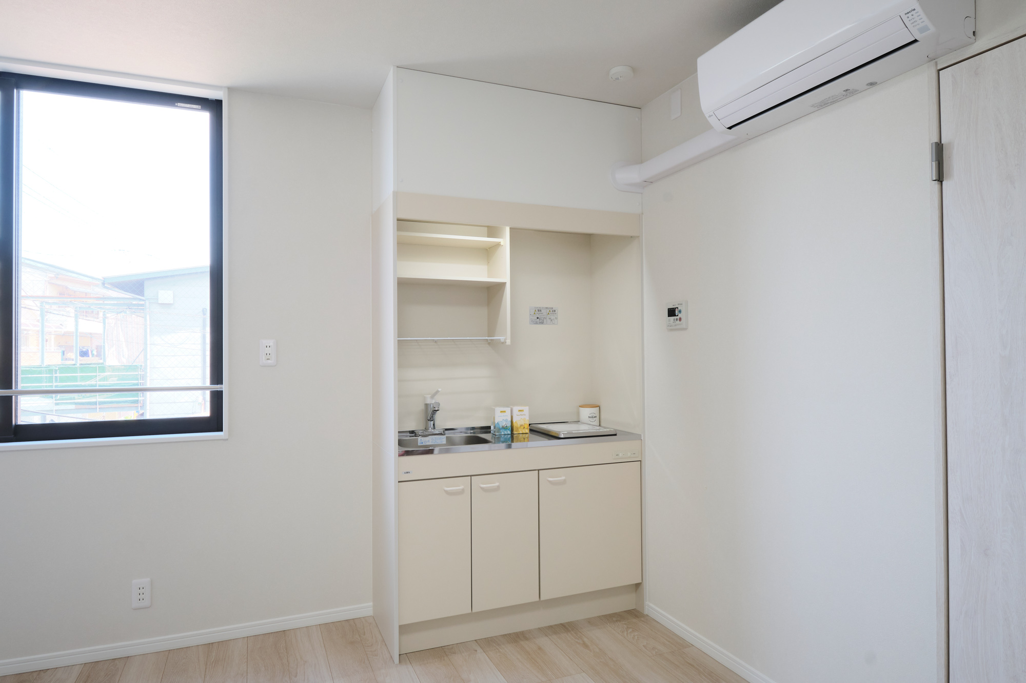 中島WORKINGBASE：２：キッチン