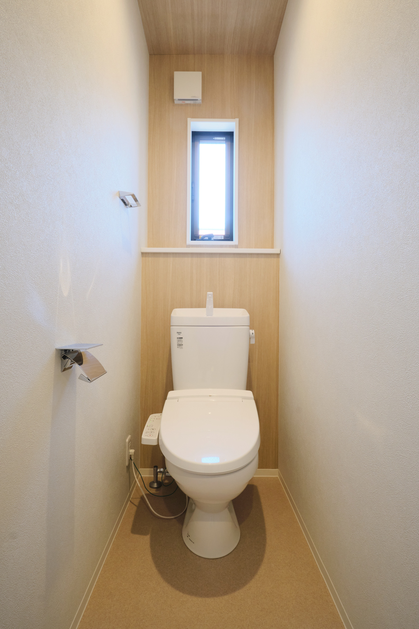 中島WORKINGBASE：２：トイレ