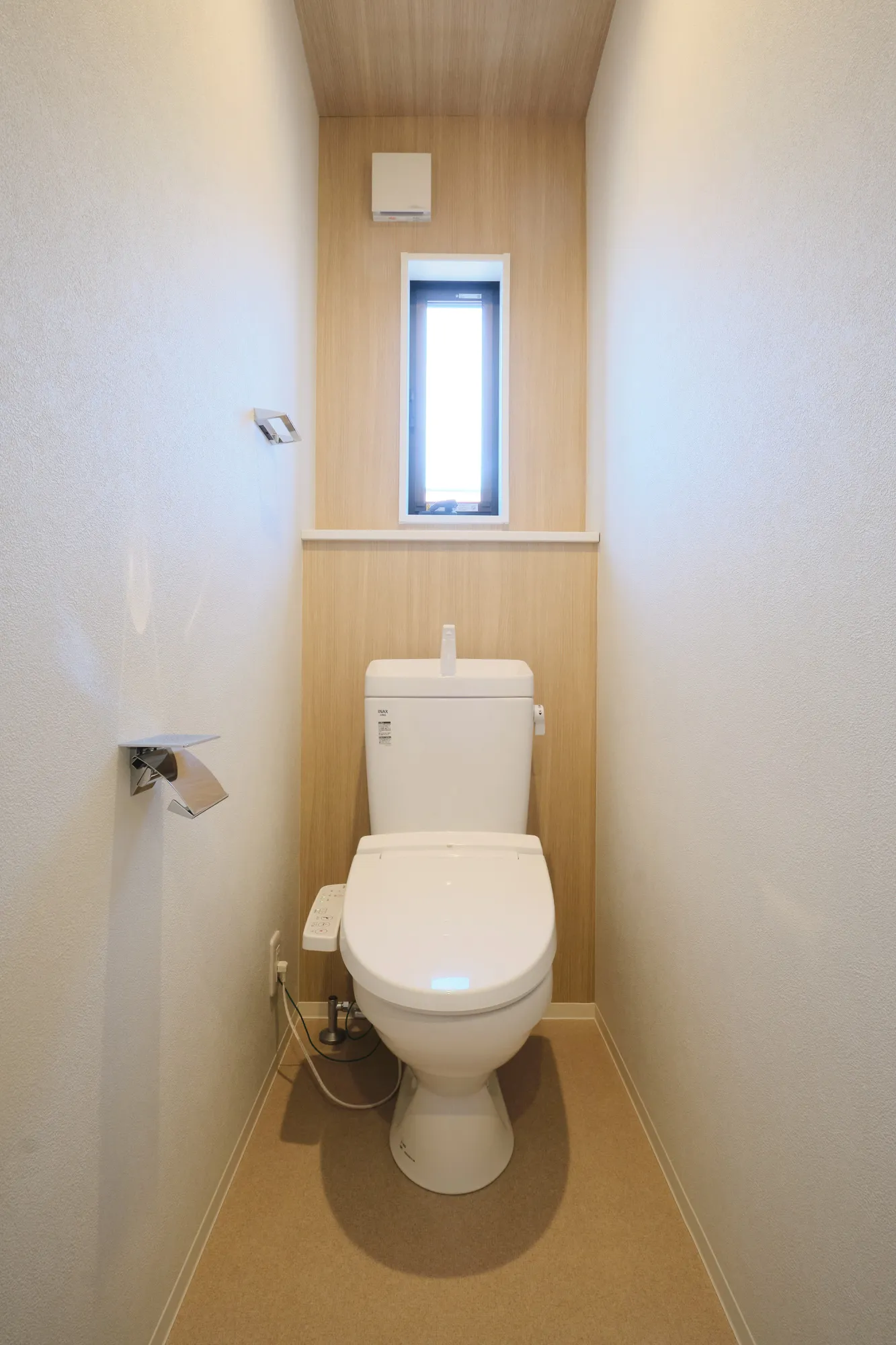 中島WORKINGBASE：２：トイレ