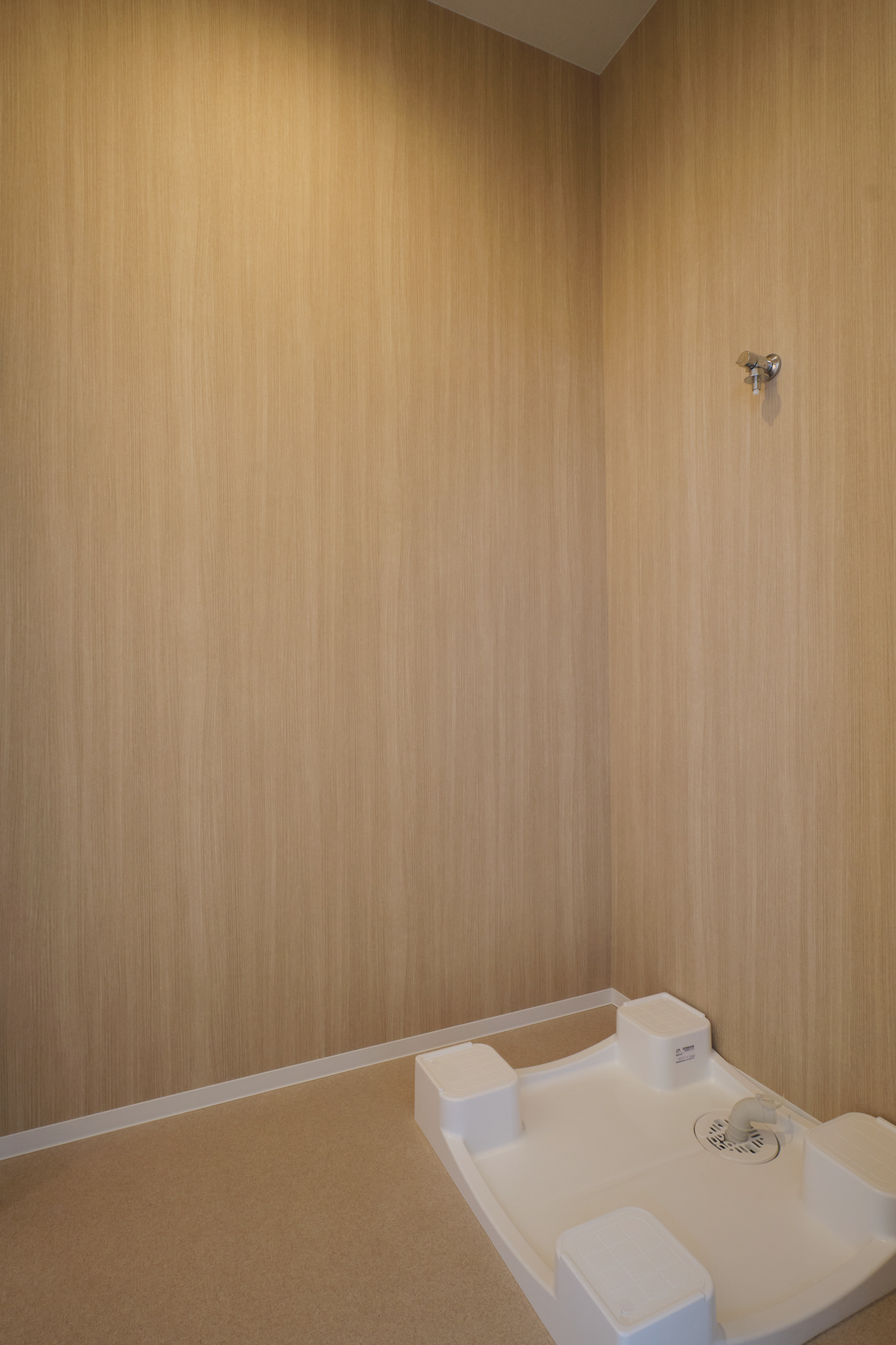 中島WORKINGBASE：４：ランドリー