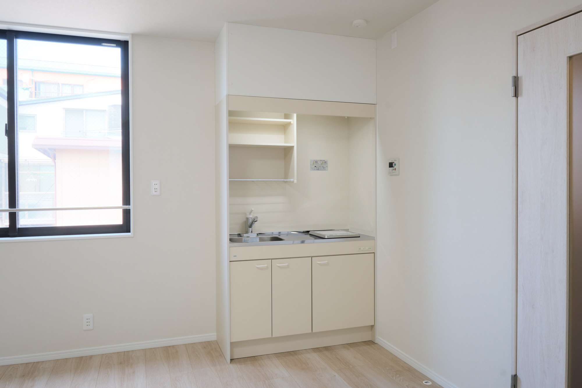 中島WORKINGBASE：４：キッチン