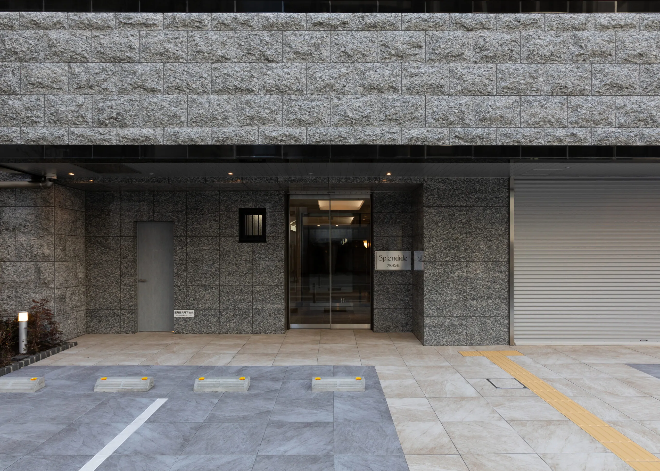 スプランディッド堀江：エントランス