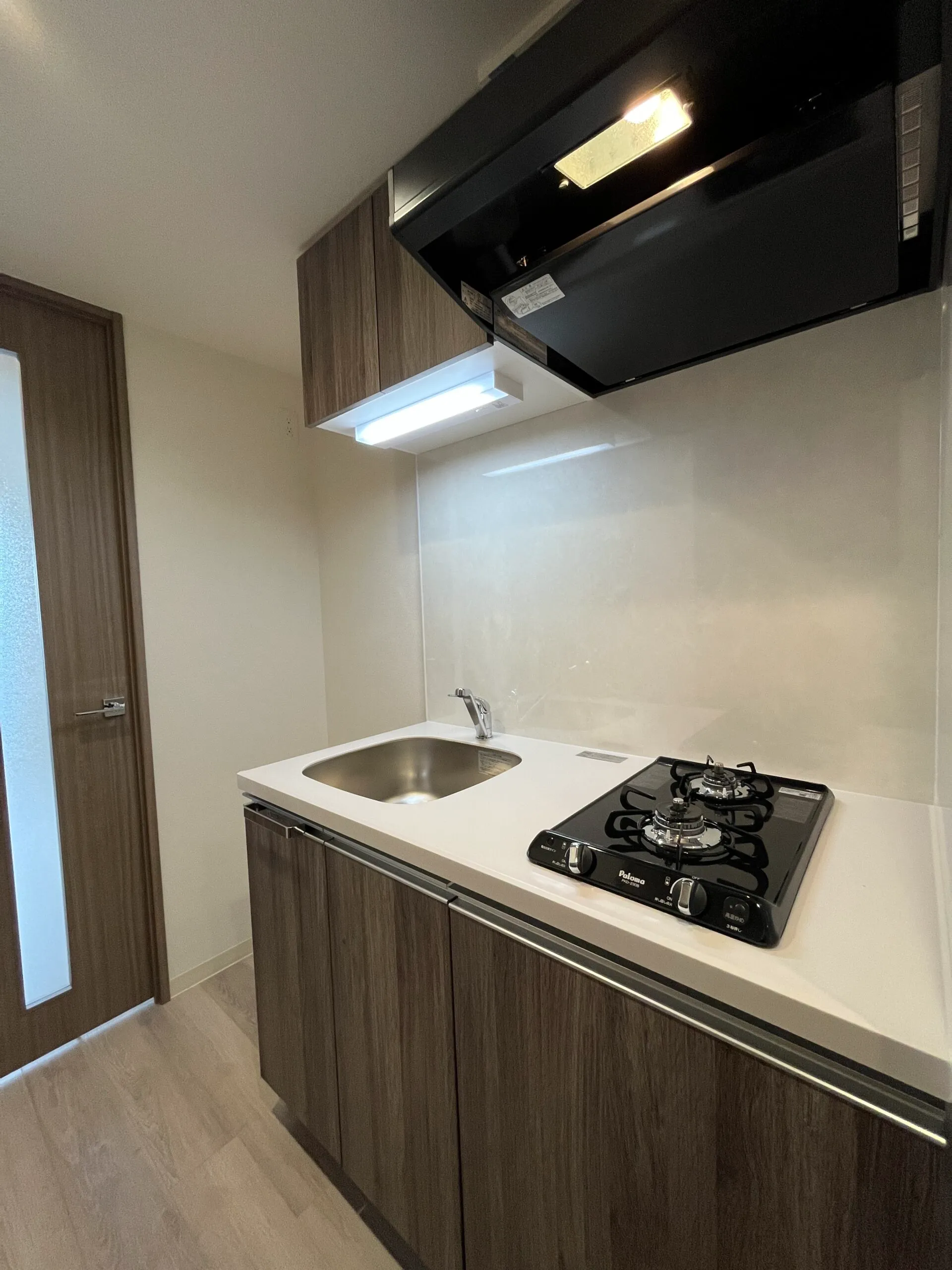 スプランディッド新大阪WEST：Bタイプ：キッチン