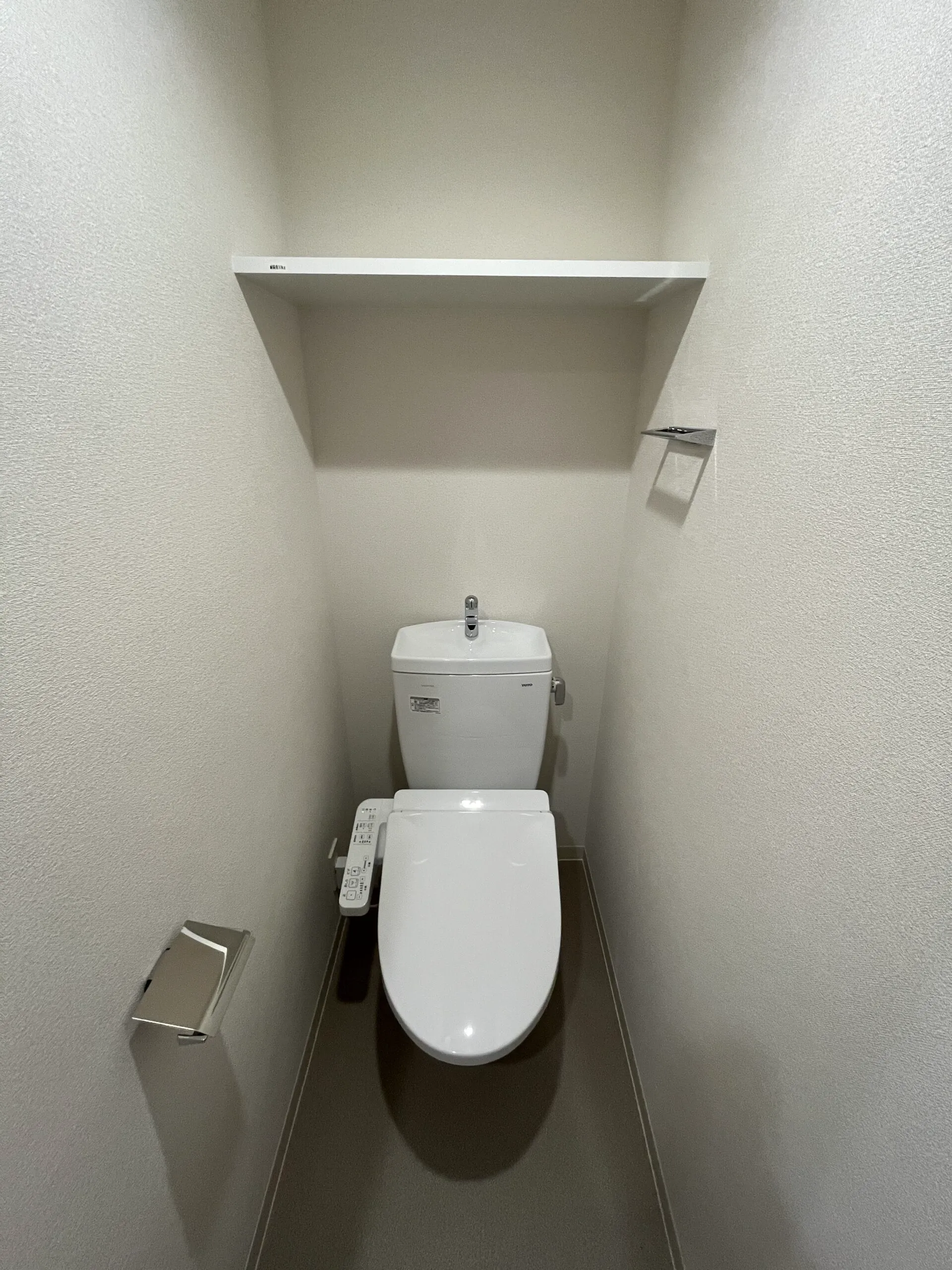 スプランディッド新大阪WEST：Cタイプ：トイレ