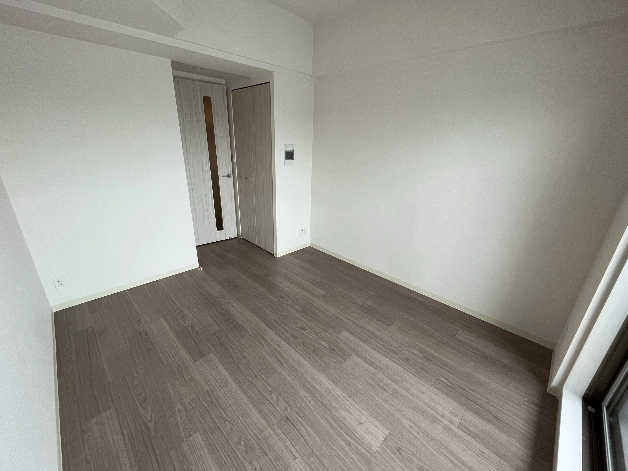 スプランディッド新大阪WEST：Cタイプ：洋室