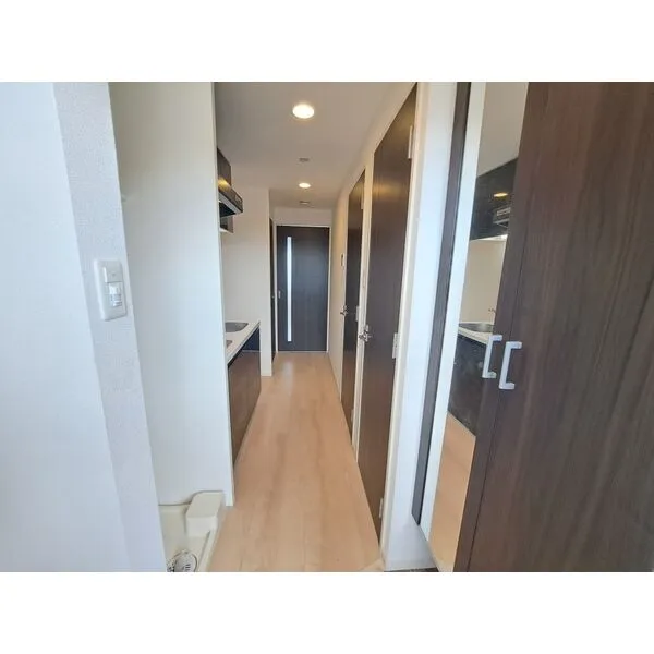 スプランディッド放出：廊下