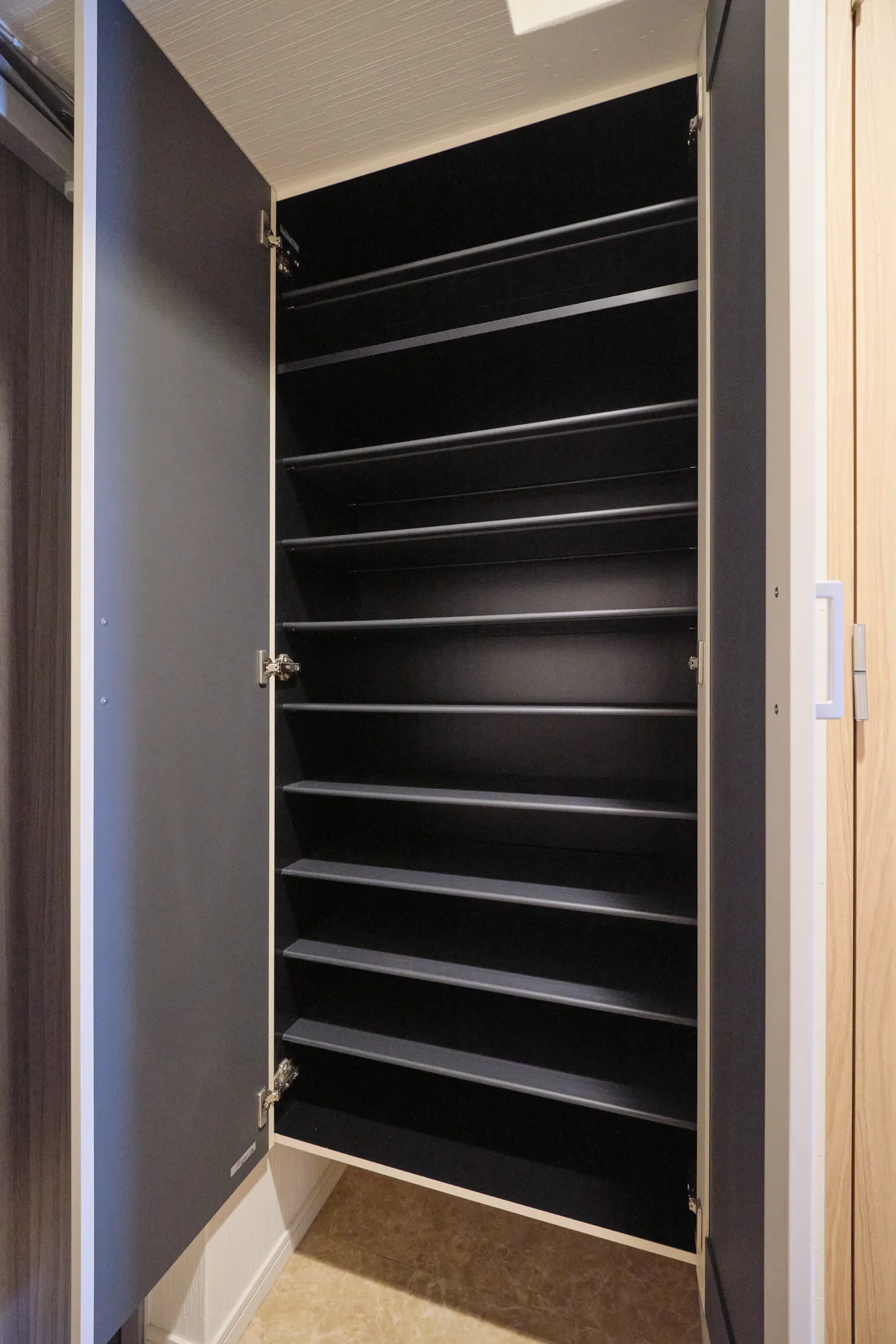 FRONT FIELD Tennoji：501SC