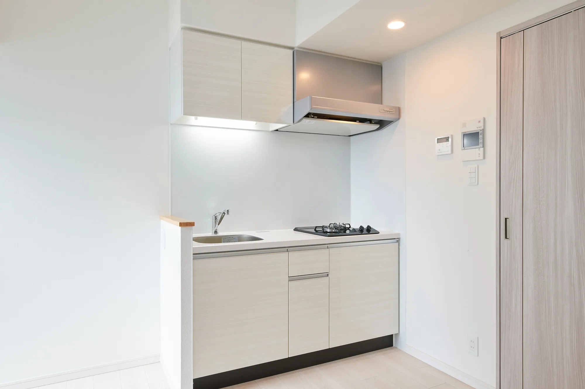 スプランディッド堀江：キッチン