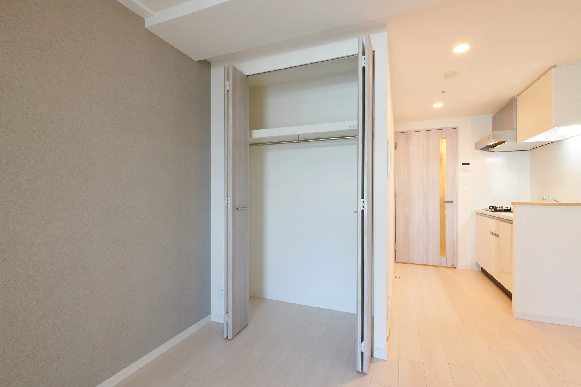 スプランディッド堀江：ダイニング収納