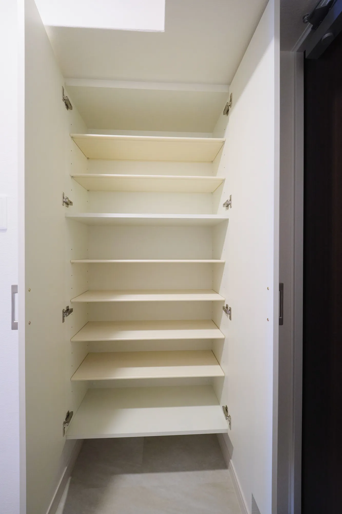 スプランディッド堀江：シューズクローゼット