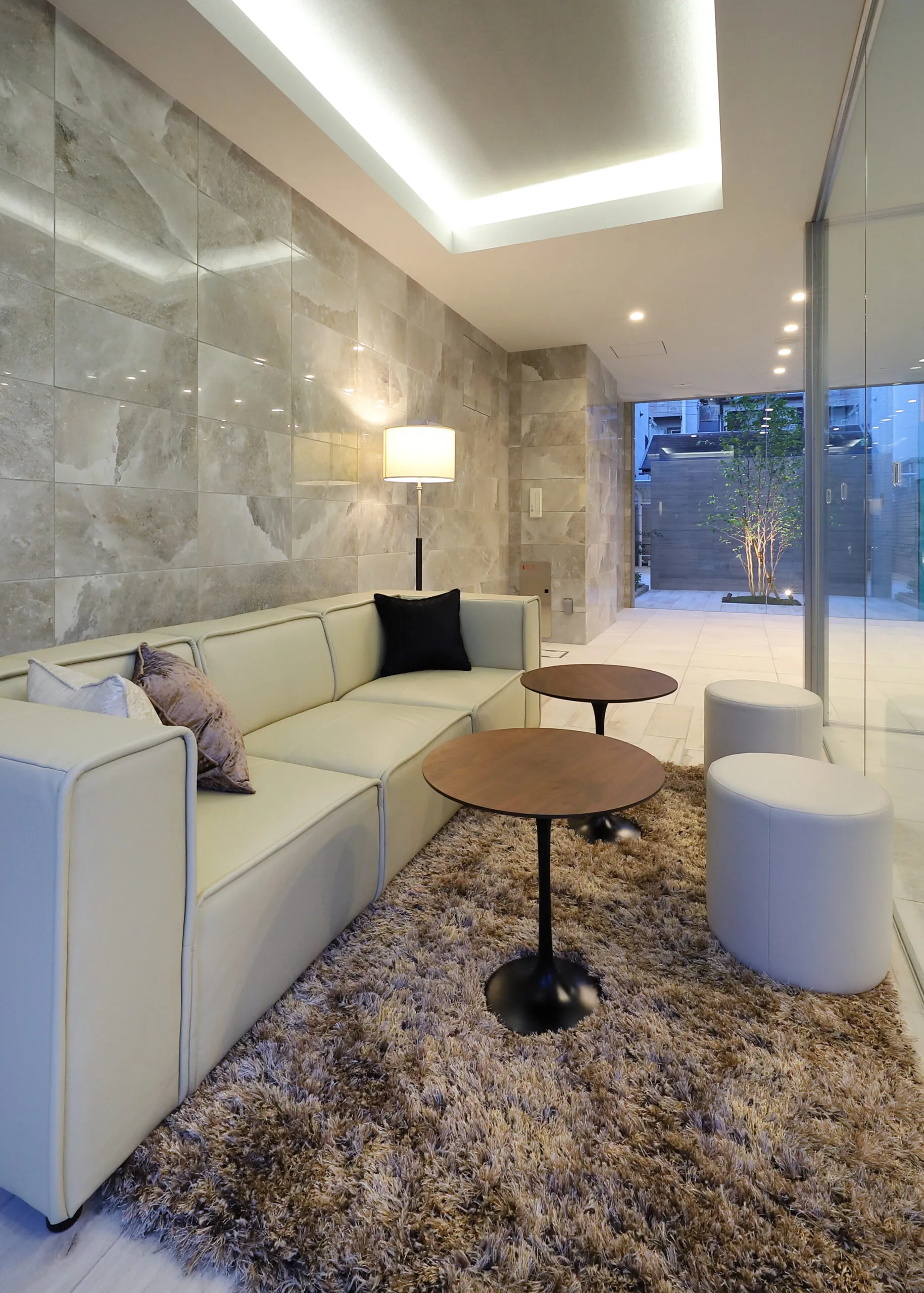 スプランディッド天王寺Ⅲ：エントランスホール