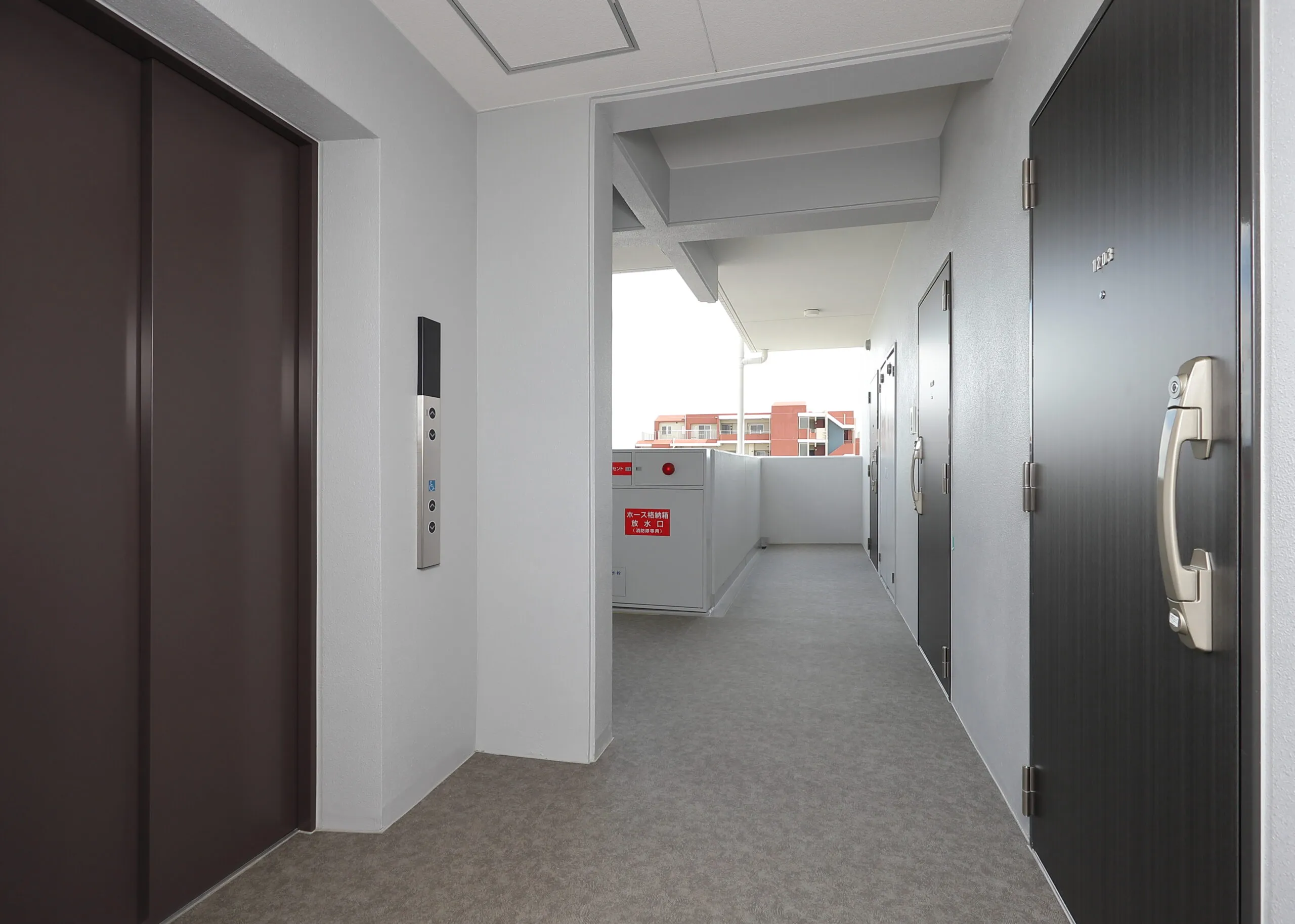 スプランディッド天王寺Ⅲ：廊下