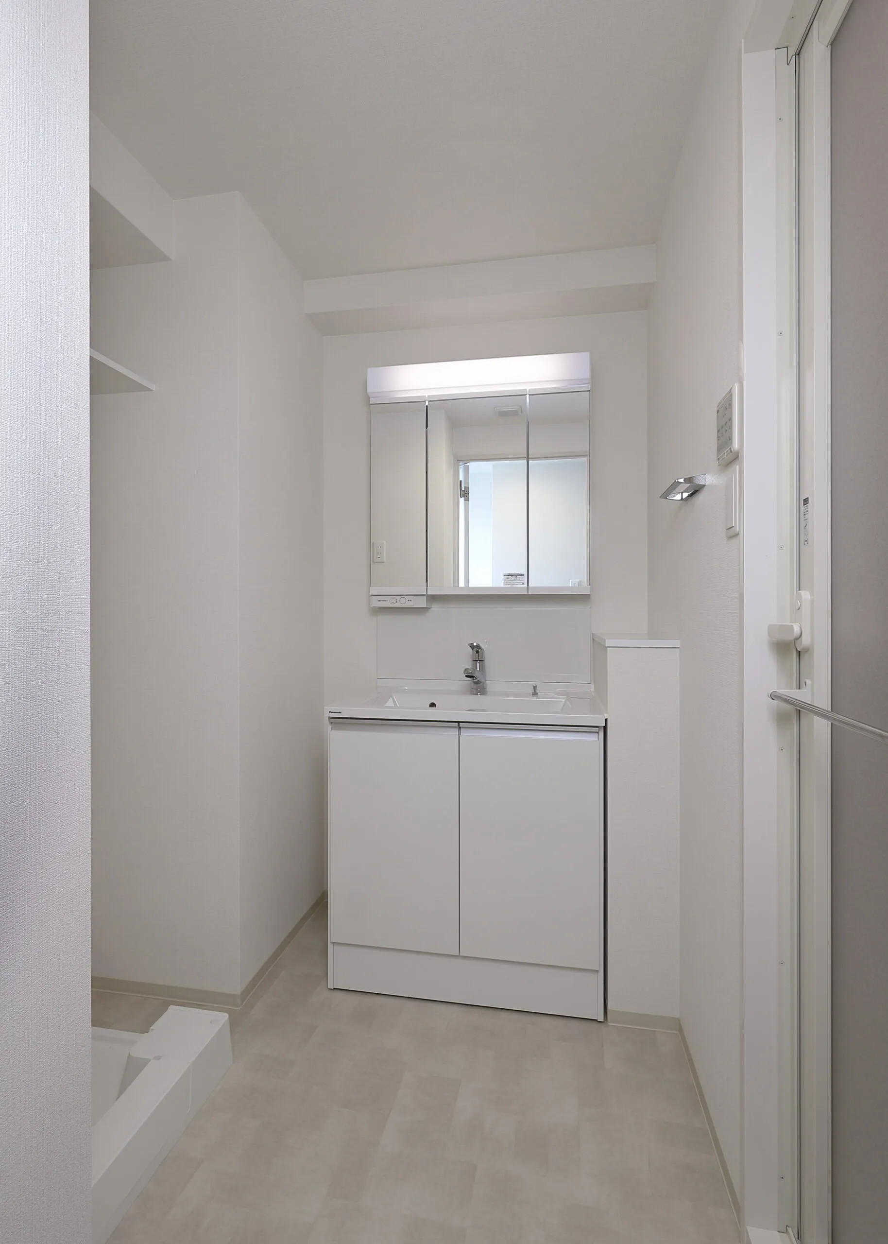 スプランディッド天王寺Ⅲ：Aタイプ：洗面所