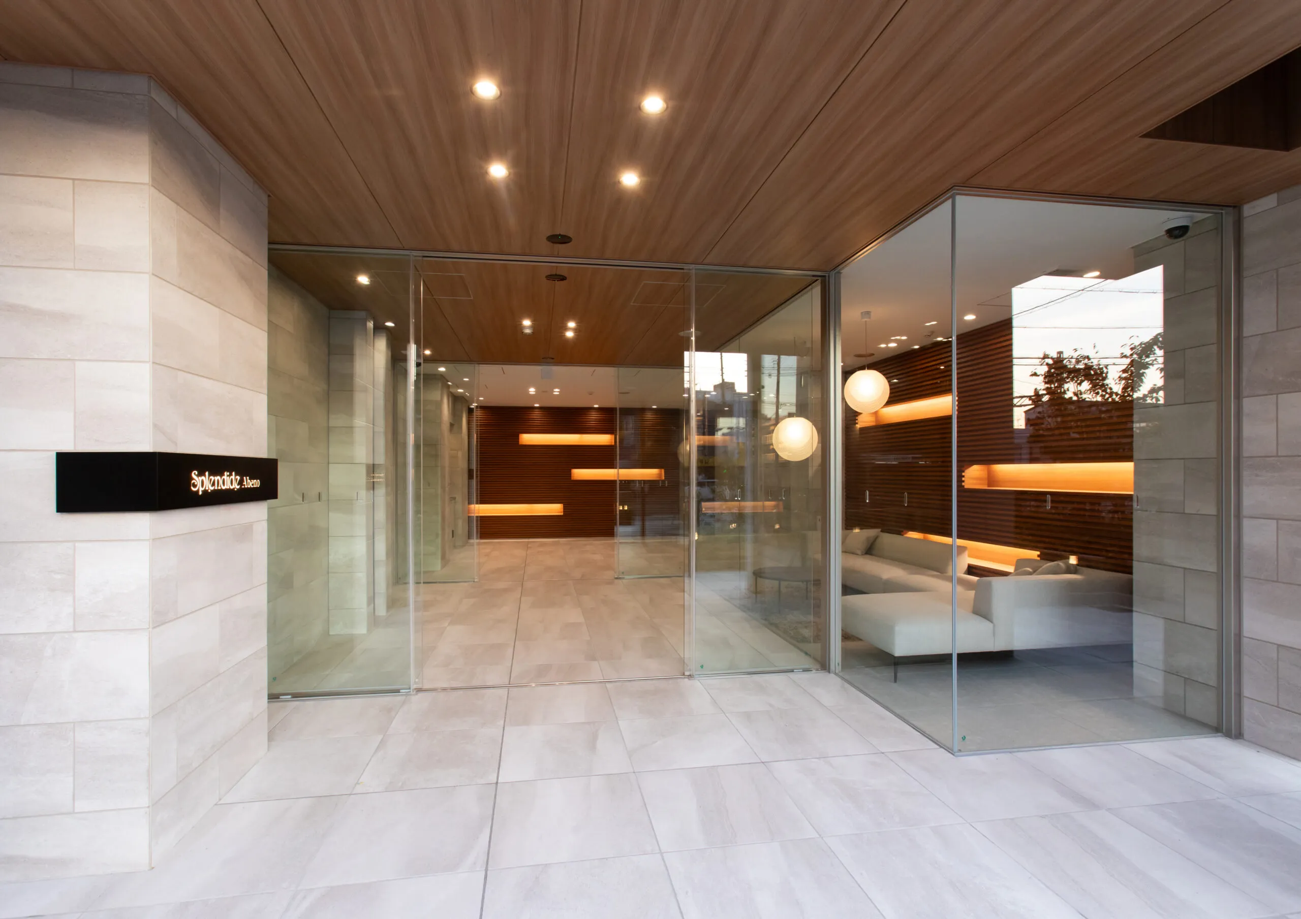 スプランディッド阿倍野：エントランス