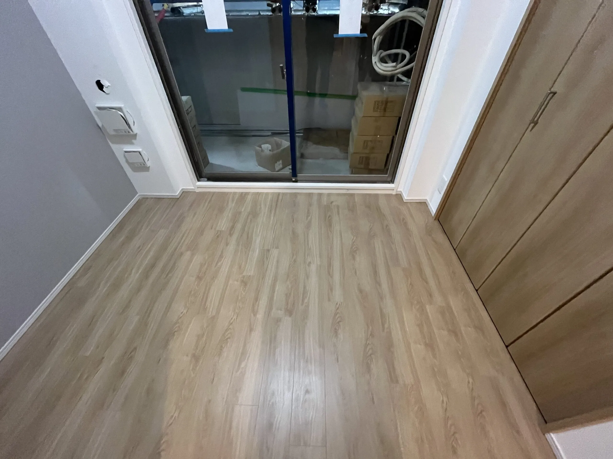 スプランディッド弁天町：B2タイプ：洋室