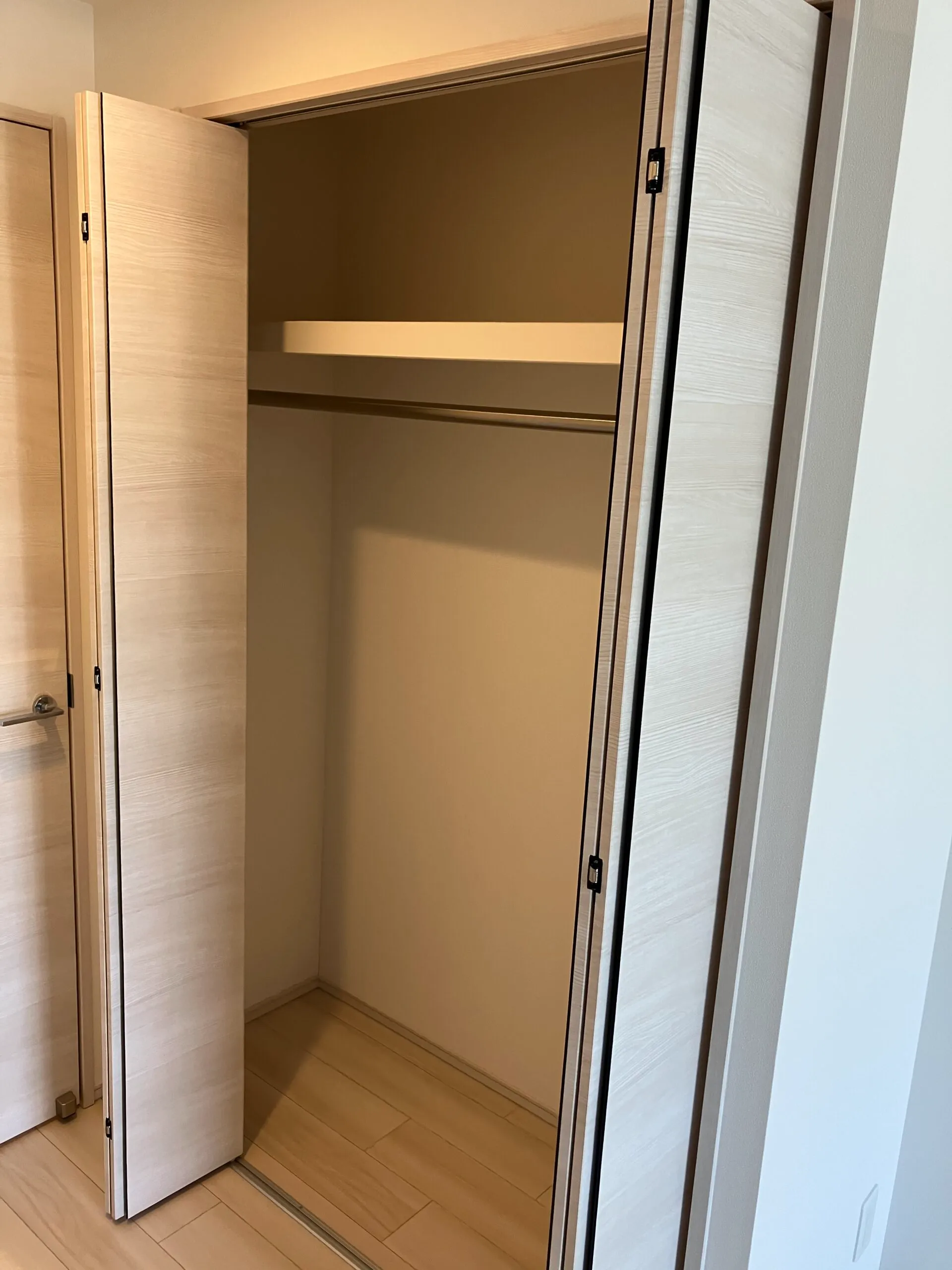 スプランディッド京橋EAST：211：収納