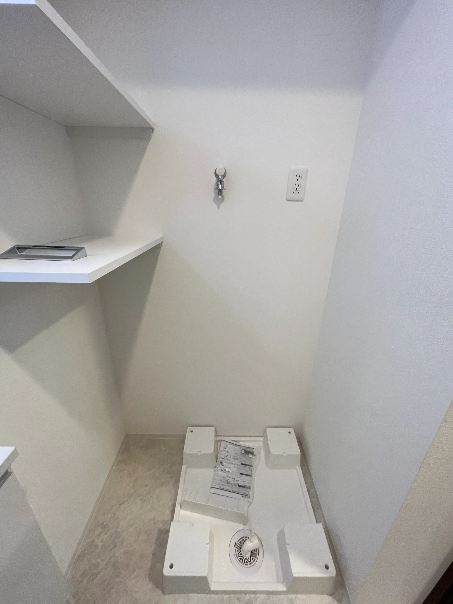 スプランディッド高井田：211：ランドリー