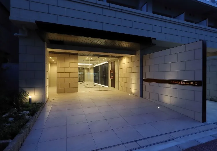 スプランディッド江坂DUE：エントランス